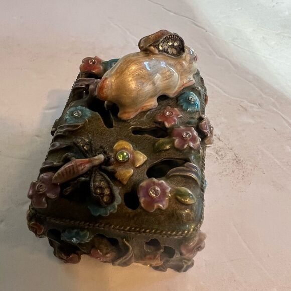 Trinket Box w/Rabbit & Jewel’s - Picture 8 of 11
